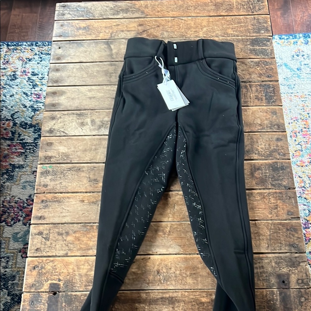 Horze Mia Thermo Silicone Full Seat Breeches- NWT size 24